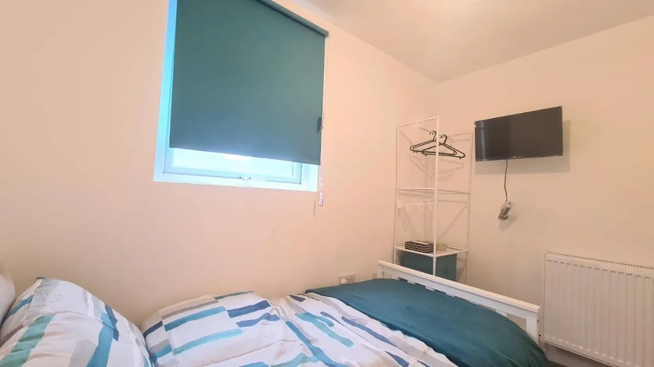 Homestay Cosy Single Room In Manor Park London